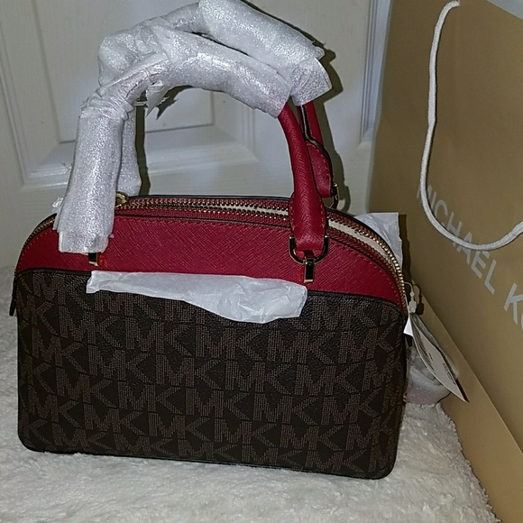 SOLD✔Nwt michael kors small emmy - Picture 3 of 8